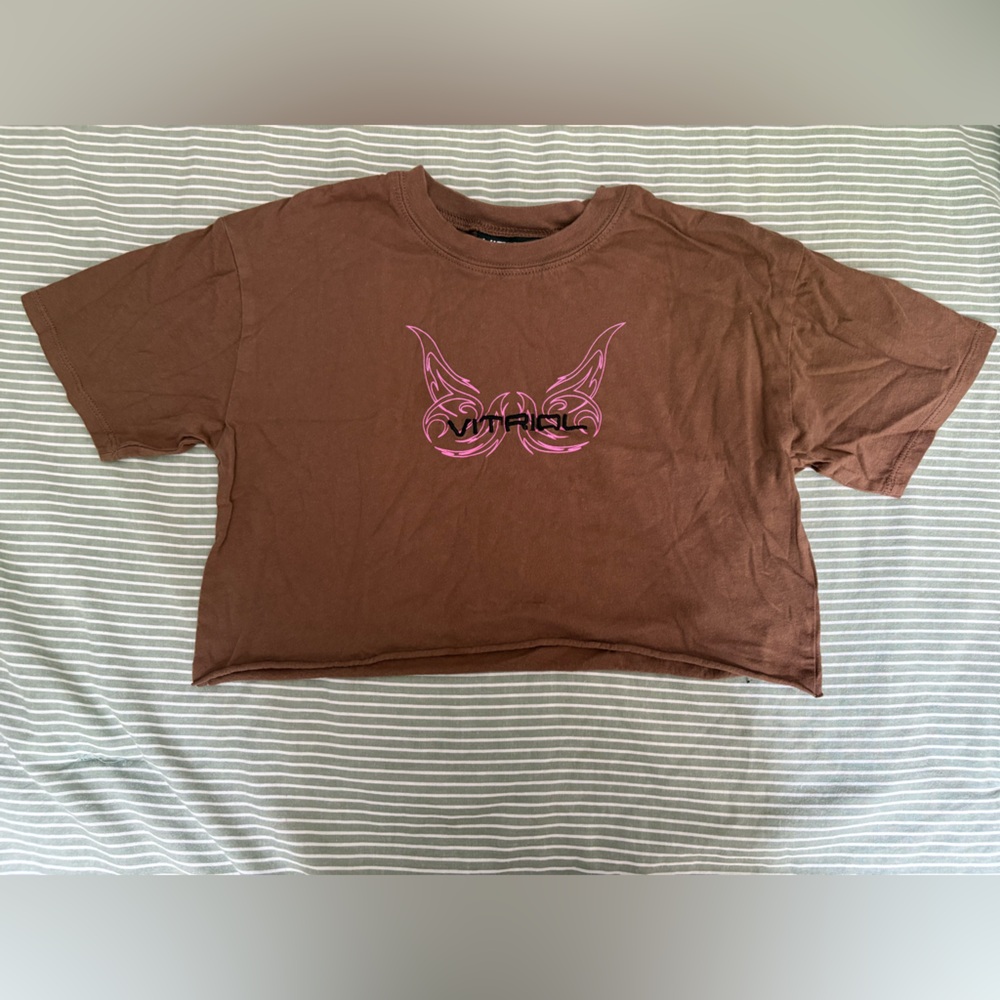Brown T-Shirt with Pink Graphic